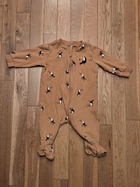 5/$20 Pekkle 3M Footed One-Piece Zip Up Sleeper Pajamas Tan Toucan Print